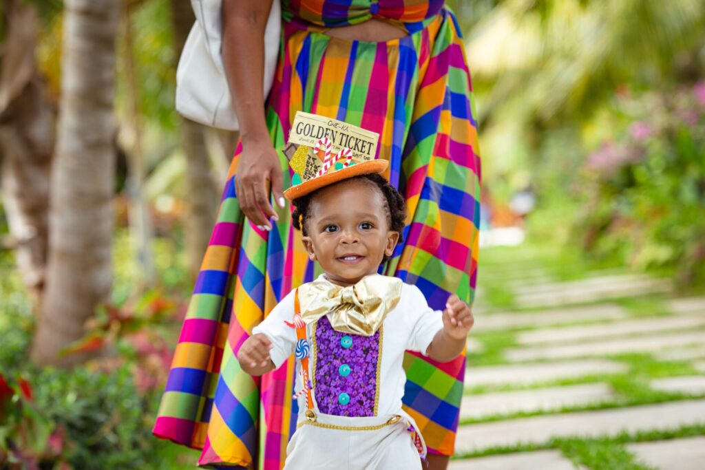 Chosen Cruz Axl entering his birthday party.